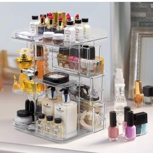 Rotating acrylic tower organizer